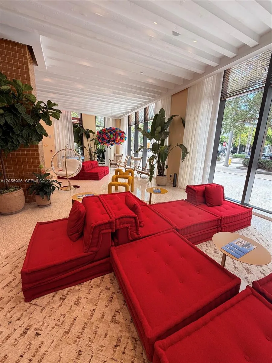 90 NE 32 STREET # 823, Miami, FL 33137 photo 2