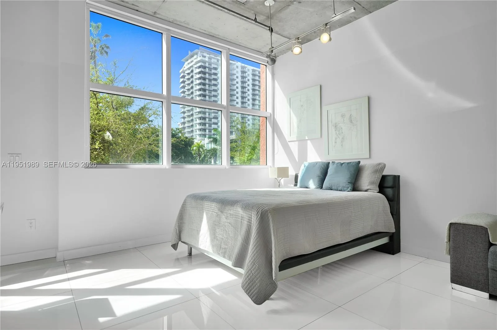 2001 Biscayne Blvd # 3213, Miami, FL 33137 photo 8