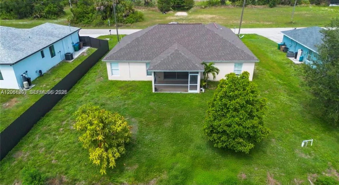 4129 NE 19TH PL, Cape Coral, FL 33909 photo 3