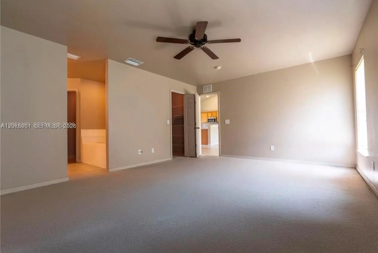 4129 NE 19TH PL, Cape Coral, FL 33909 photo 8