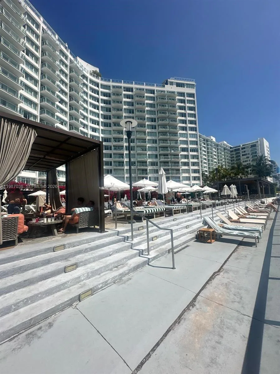 1100 West Ave # 1606, Miami Beach, FL 33139
