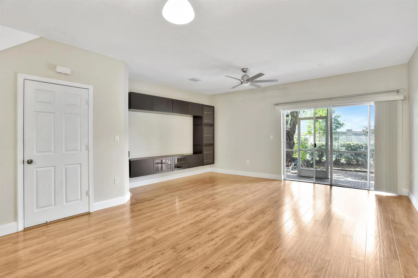 6527 Catalina Lane, Tamarac, FL 33321 photo 11