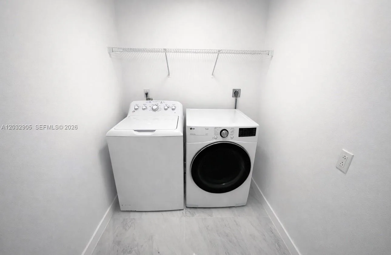 5513 Palmetto Dr, Fort Pierce, FL 34982 photo 11