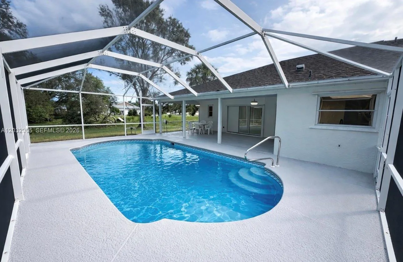 5513 Palmetto Dr, Fort Pierce, FL 34982 photo 12