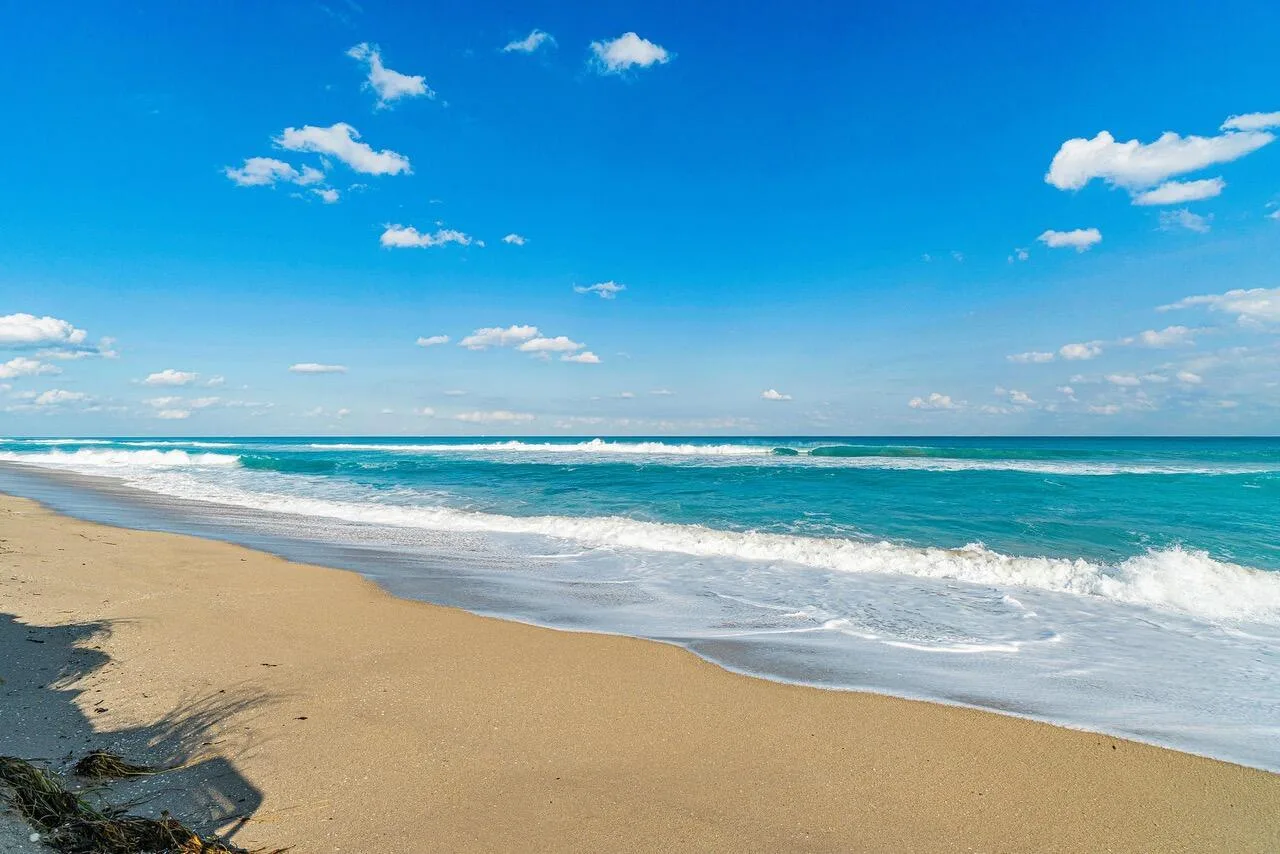 2100 S Ocean Boulevard # 402, Palm Beach, FL 33480