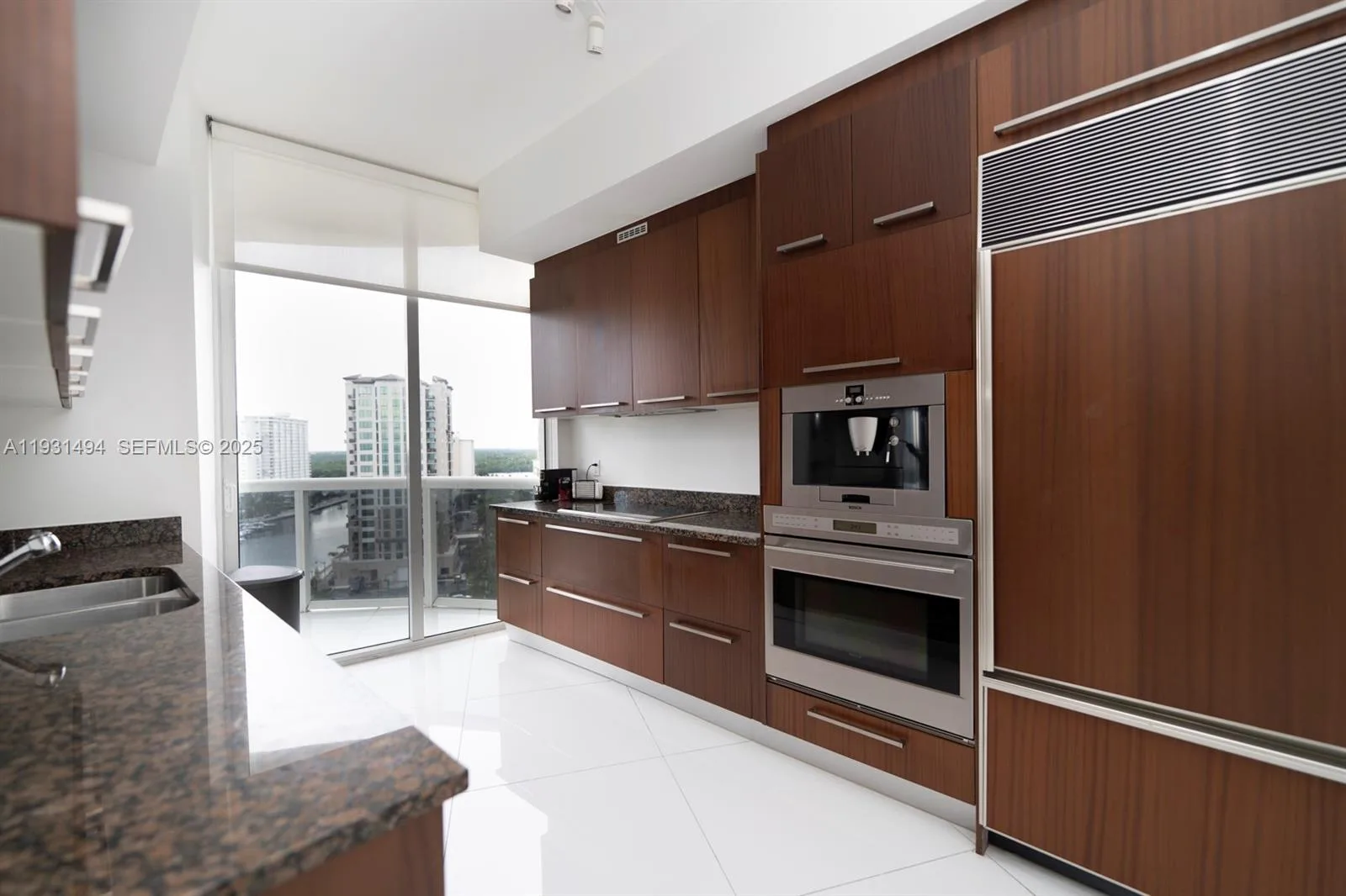 15901 Collins Ave # 1005, Sunny Isles Beach, FL 33160 photo 10