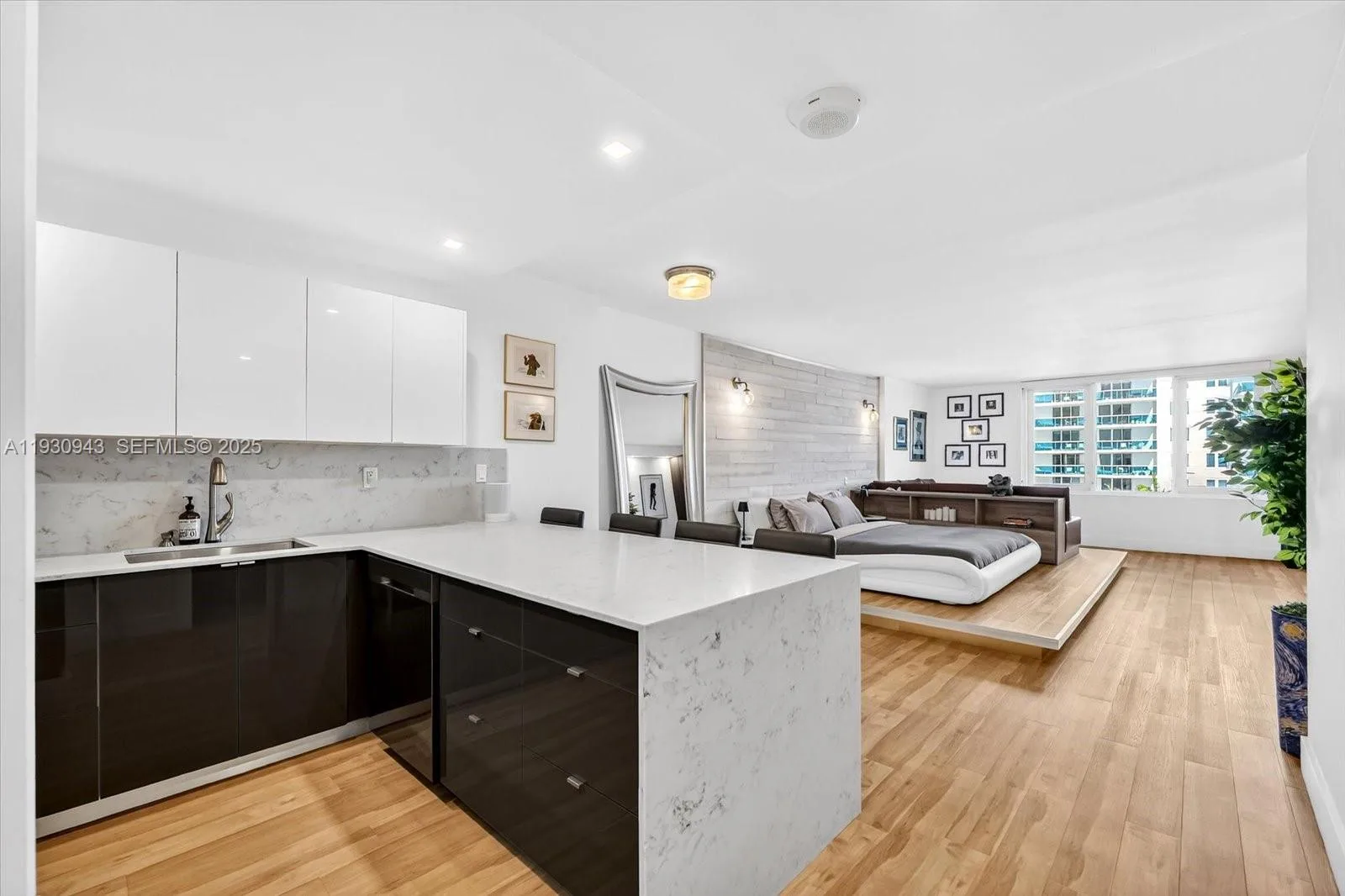 2301 Collins Ave # 714, Miami Beach, FL 33139 photo 10