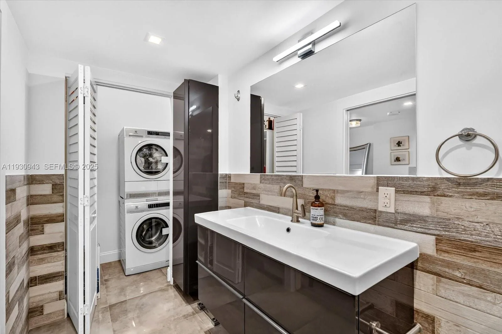 2301 Collins Ave # 714, Miami Beach, FL 33139 photo 12