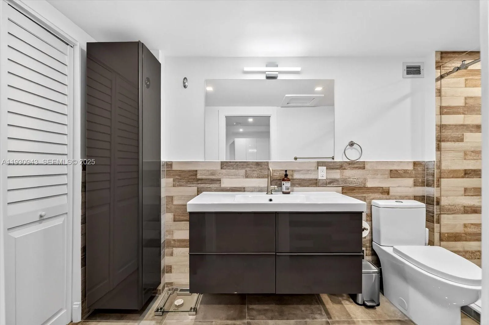 2301 Collins Ave # 714, Miami Beach, FL 33139 photo 13