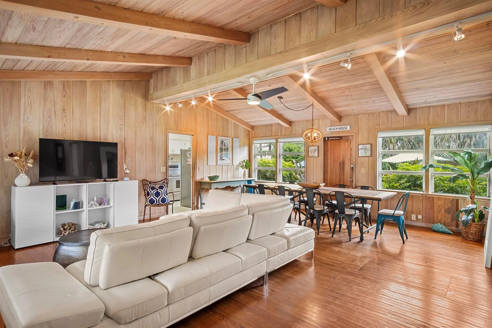 15 N Swinton Circle, Delray Beach, FL 33444 photo 7