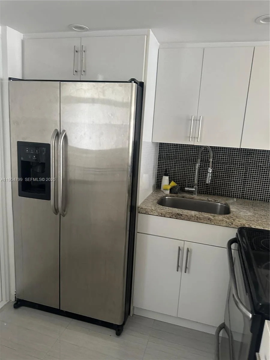 3000 Marcos Dr # P108, Aventura, FL 33160 photo 7