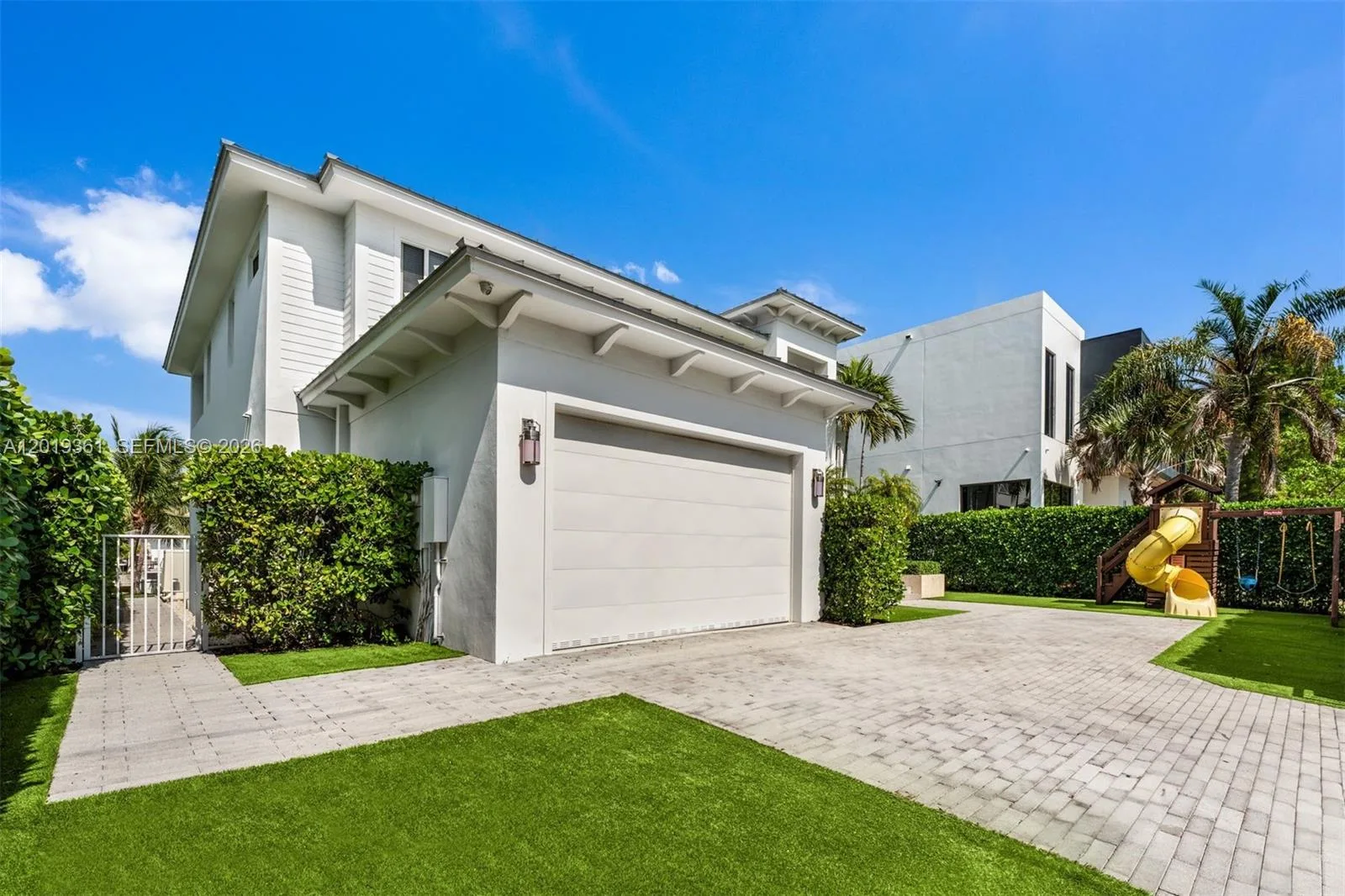 13040 N Bayshore Dr, North Miami, FL 33181 photo 8