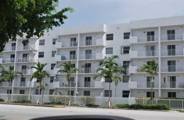 2575 SW 27th Ave # 212, Coconut Grove, FL 33133