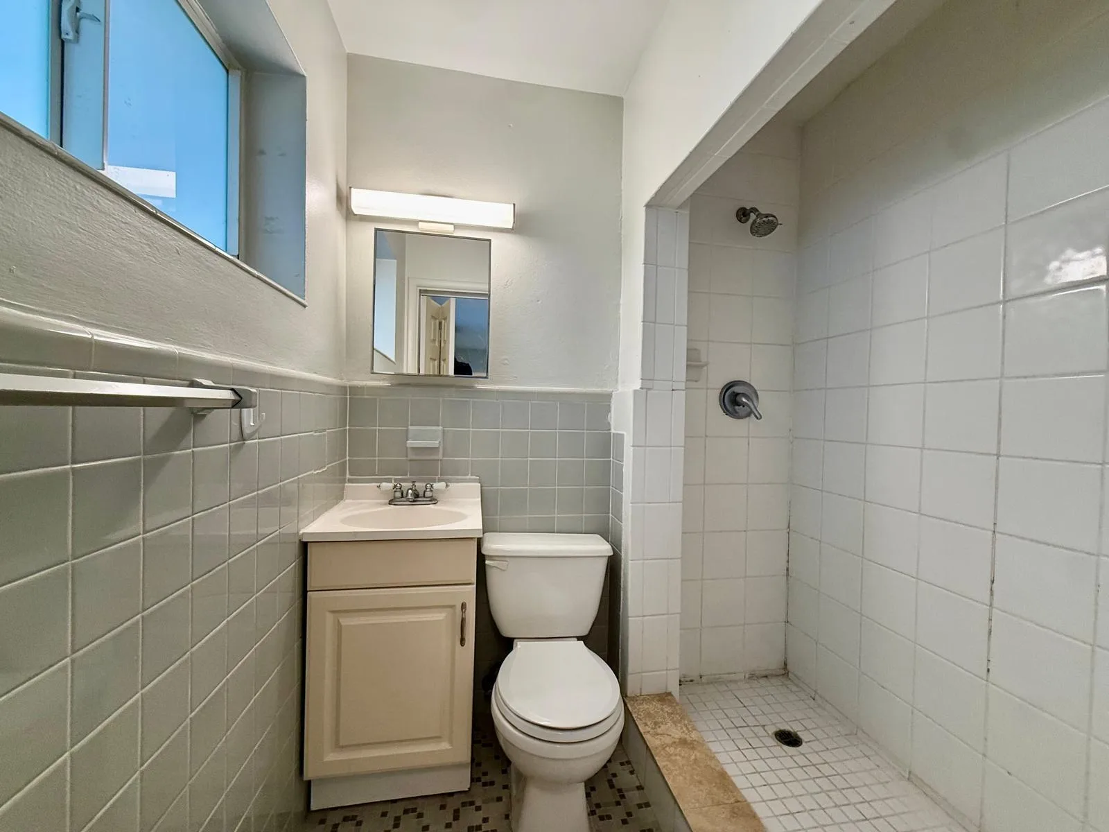1215 NE 17th Avenue # Unit 5, Fort Lauderdale, FL 33304 photo 3