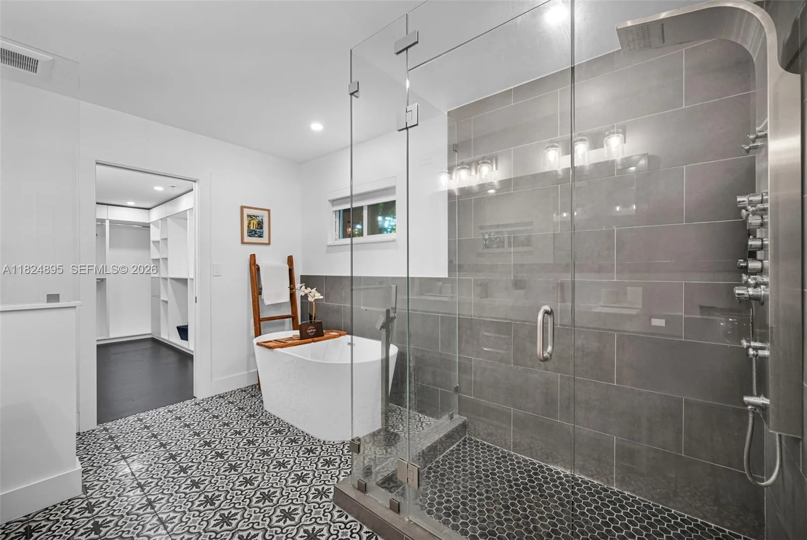 150 NE 50 # A, Miami, FL 33137 photo 12