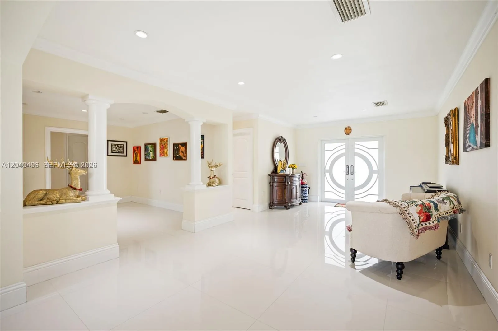 6185 W 10th Ave, Hialeah, FL 33012 photo 5