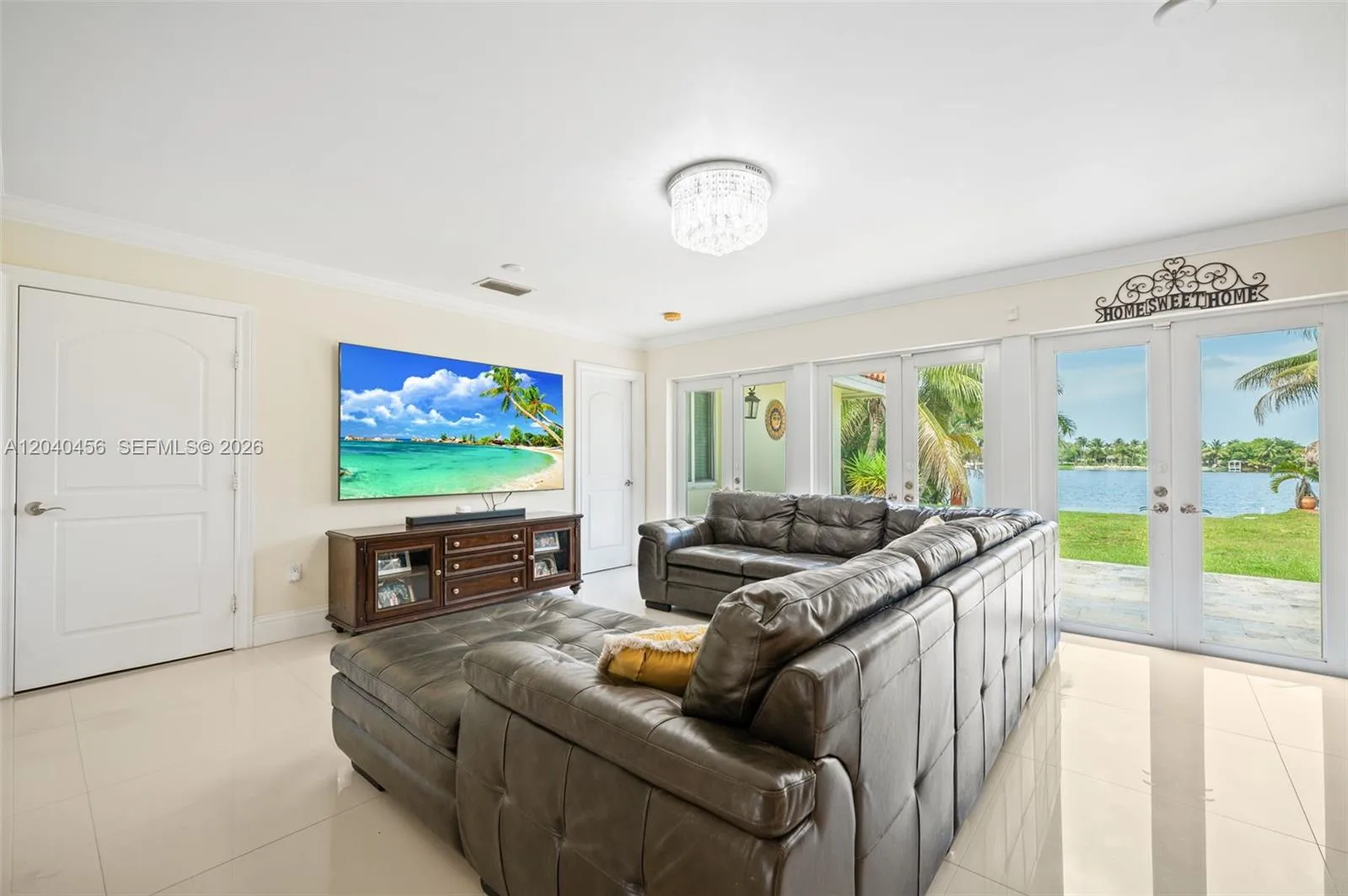 6185 W 10th Ave, Hialeah, FL 33012 photo 7
