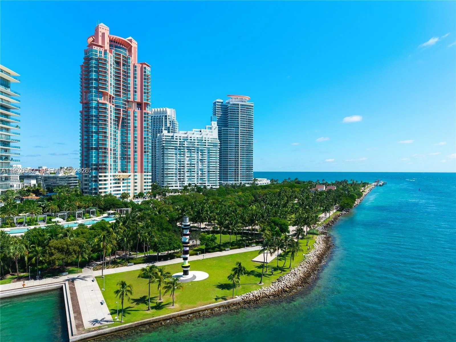 300 S Pointe Dr # 801, Miami Beach, FL 33139