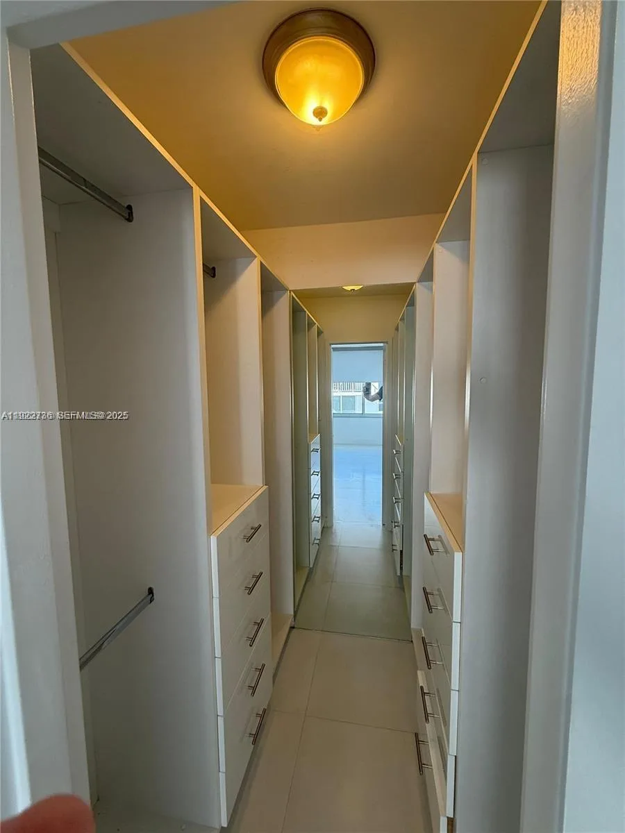 1200 West Ave # 1520, Miami Beach, FL 33139 photo 4