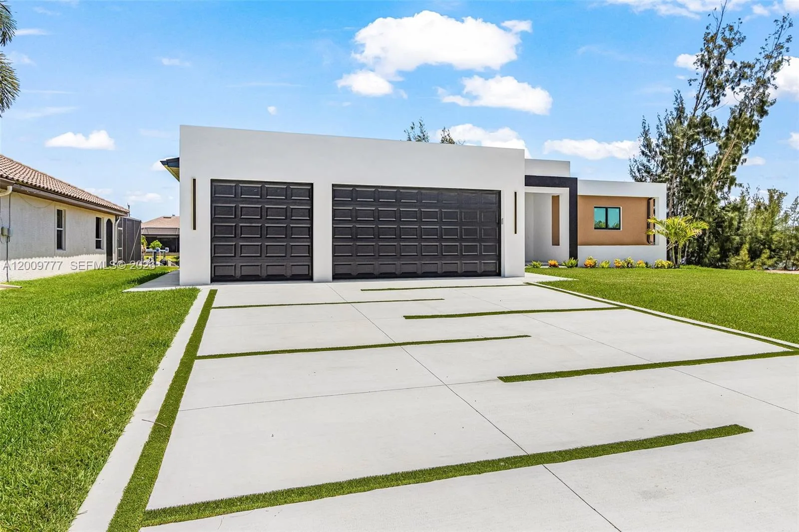 2303 NW 35 AVE, Cape Coral, FL 33993 photo 2