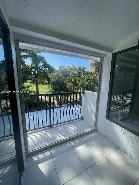 20408 NE 34th Ct # 21, Aventura, FL 33180 photo 6