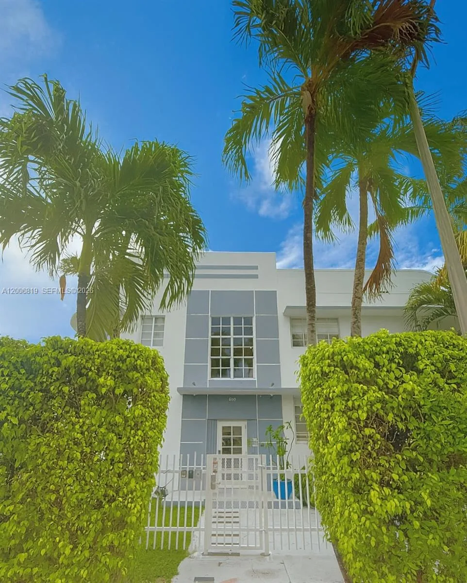 600 15th St # 4, Miami Beach, FL 33139
