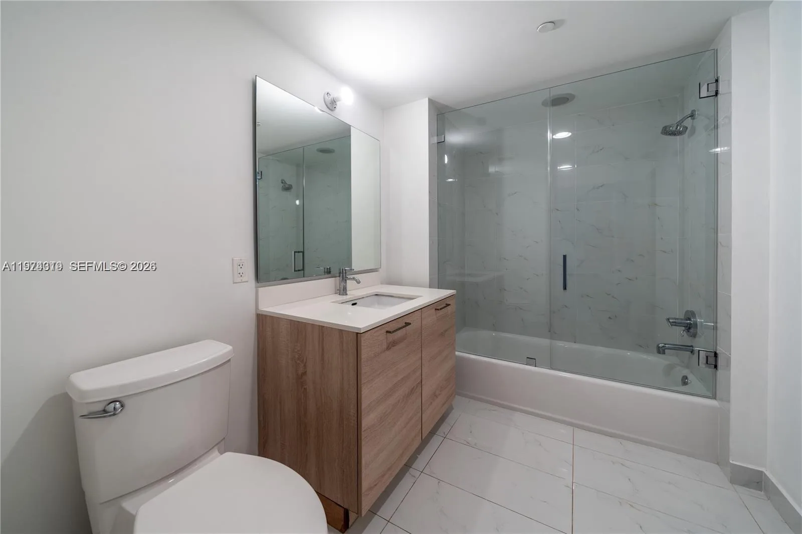 16385 Biscayne Blvd # 1120, North Miami Beach, FL 33160 photo 10