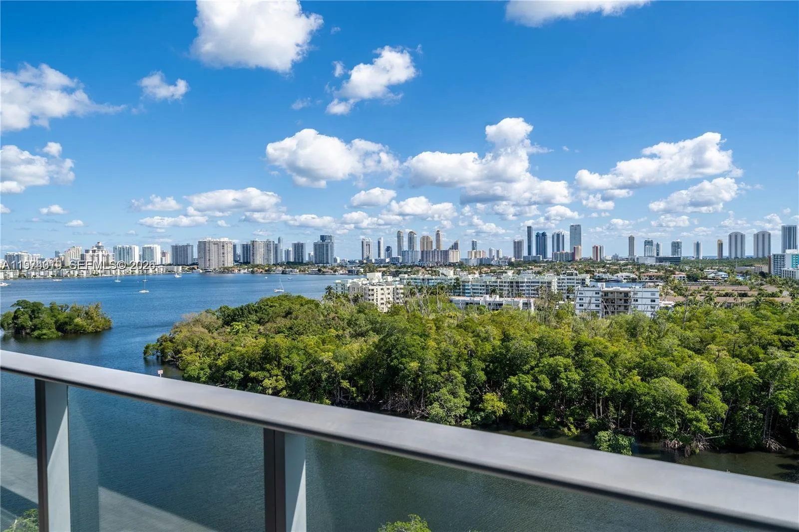 16385 Biscayne Blvd # 1120, North Miami Beach, FL 33160 photo 3