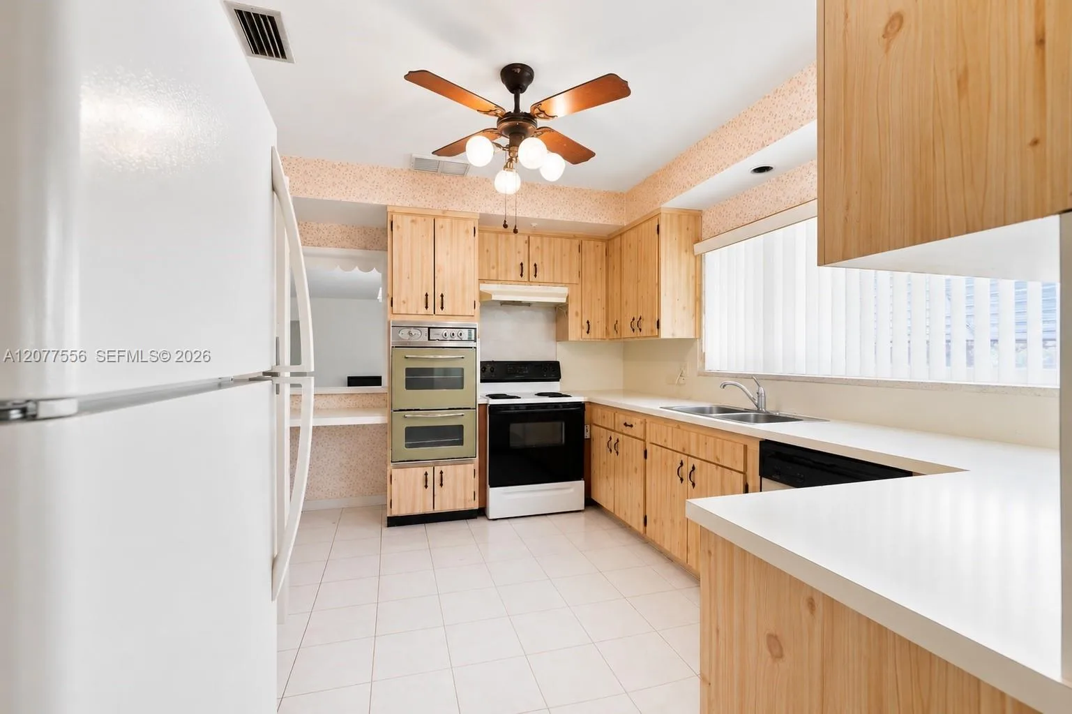 425 S 15th Ave, Hollywood, FL 33020 photo 13