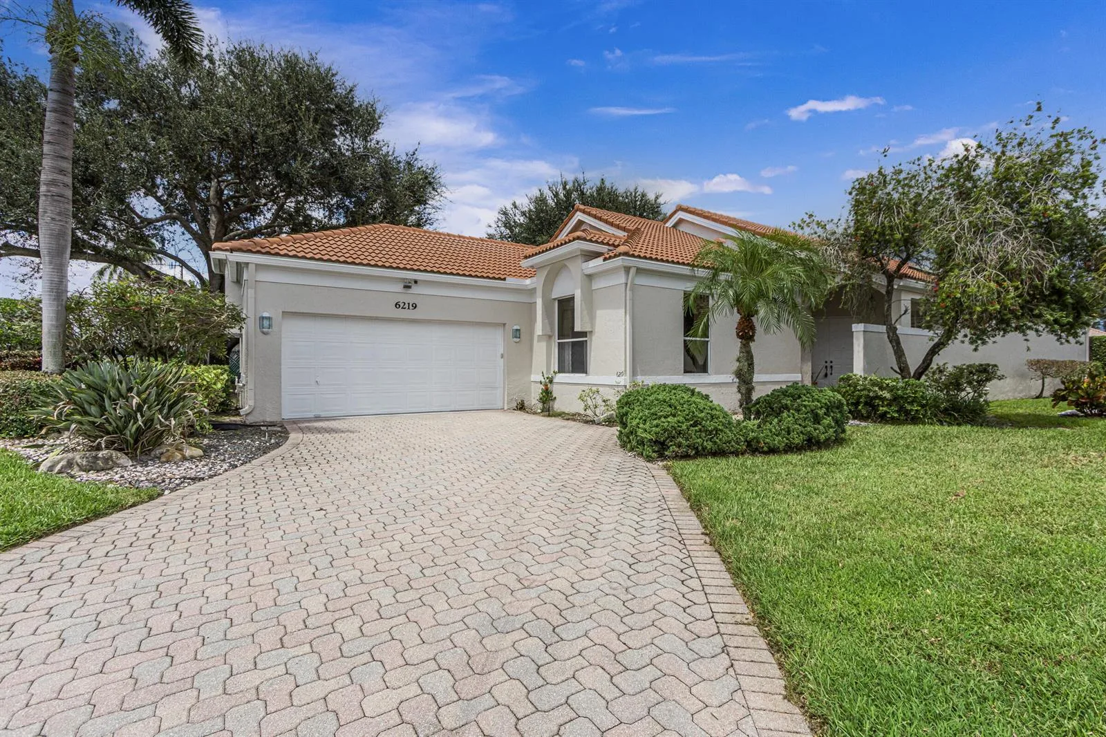 6219 EVIAN Place, Boynton Beach, FL 33437
