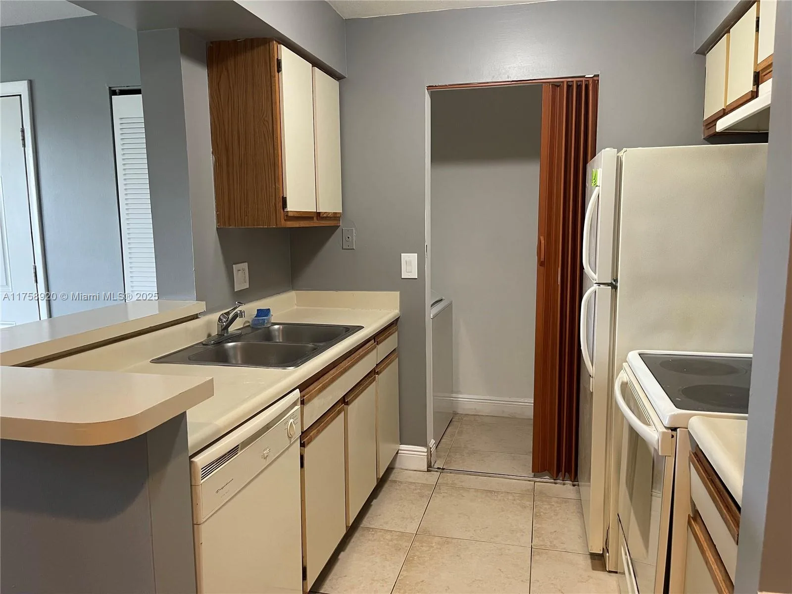 1247 SW 46th Ave # 1312, Pompano Beach, FL 33069