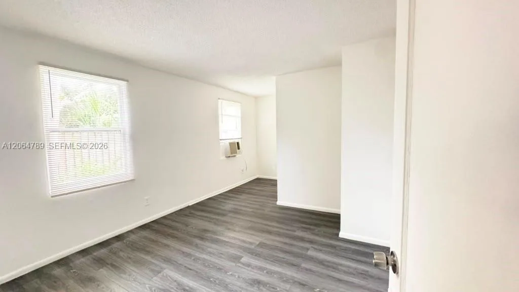 605 S J St # 2, Lake Worth, FL 33460 photo 9