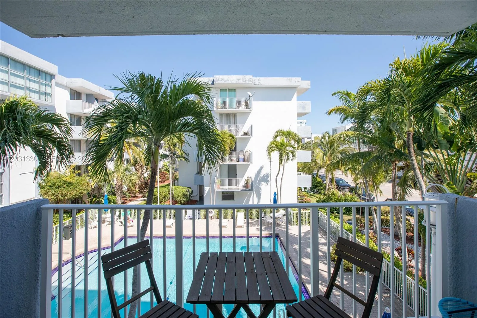 1801 S Treasure Dr # 321, North Bay Village, FL 33141