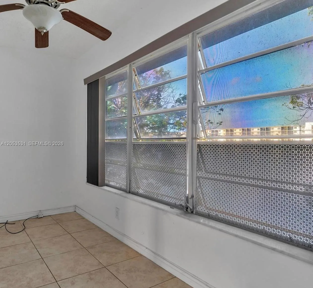 19105 NE 2nd Ave # 2118, Miami, FL 33179 photo 13