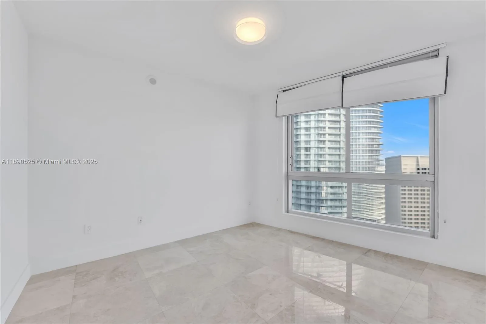 465 Brickell Ave # 4201, Miami, FL 33131 photo 10