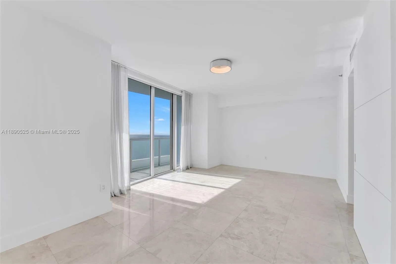465 Brickell Ave # 4201, Miami, FL 33131 photo 6