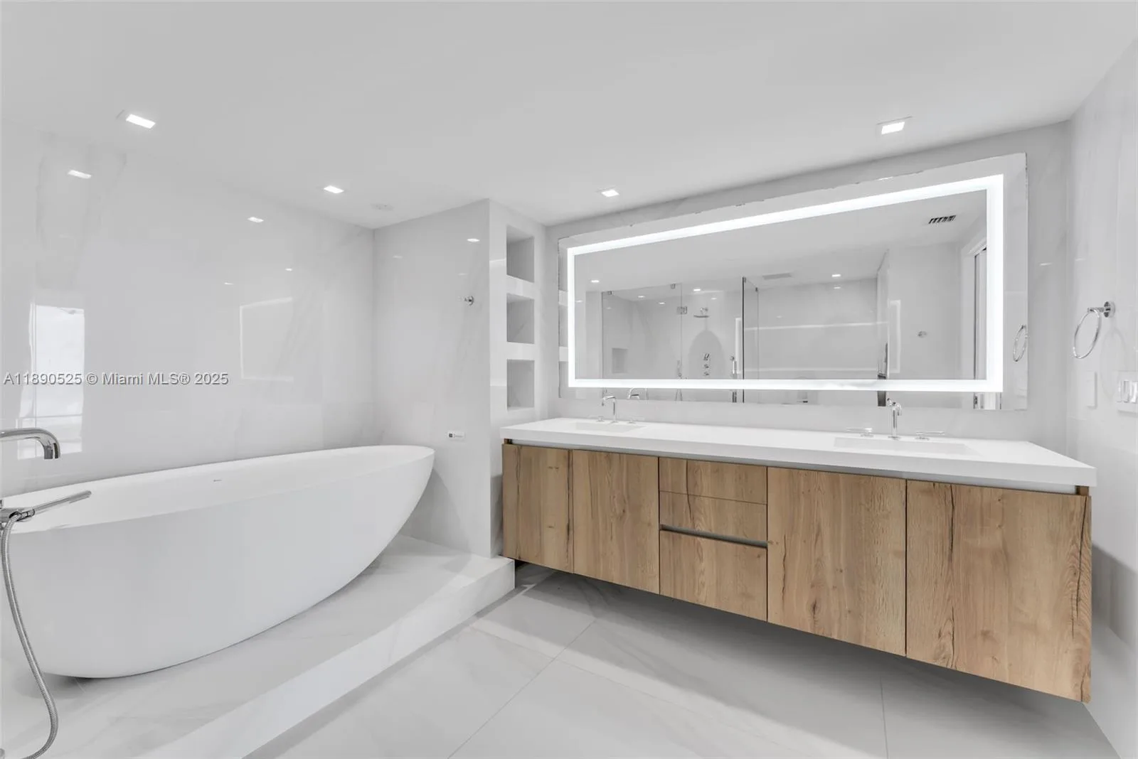 465 Brickell Ave # 4201, Miami, FL 33131 photo 7