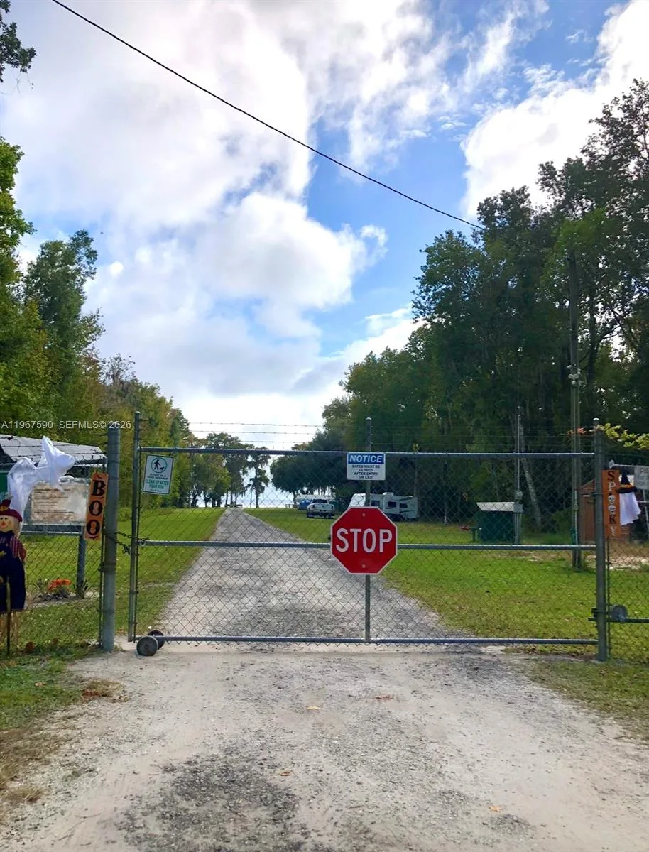 216 Marie Ave, Other City - In The State Of Florida, FL 32139 photo 3