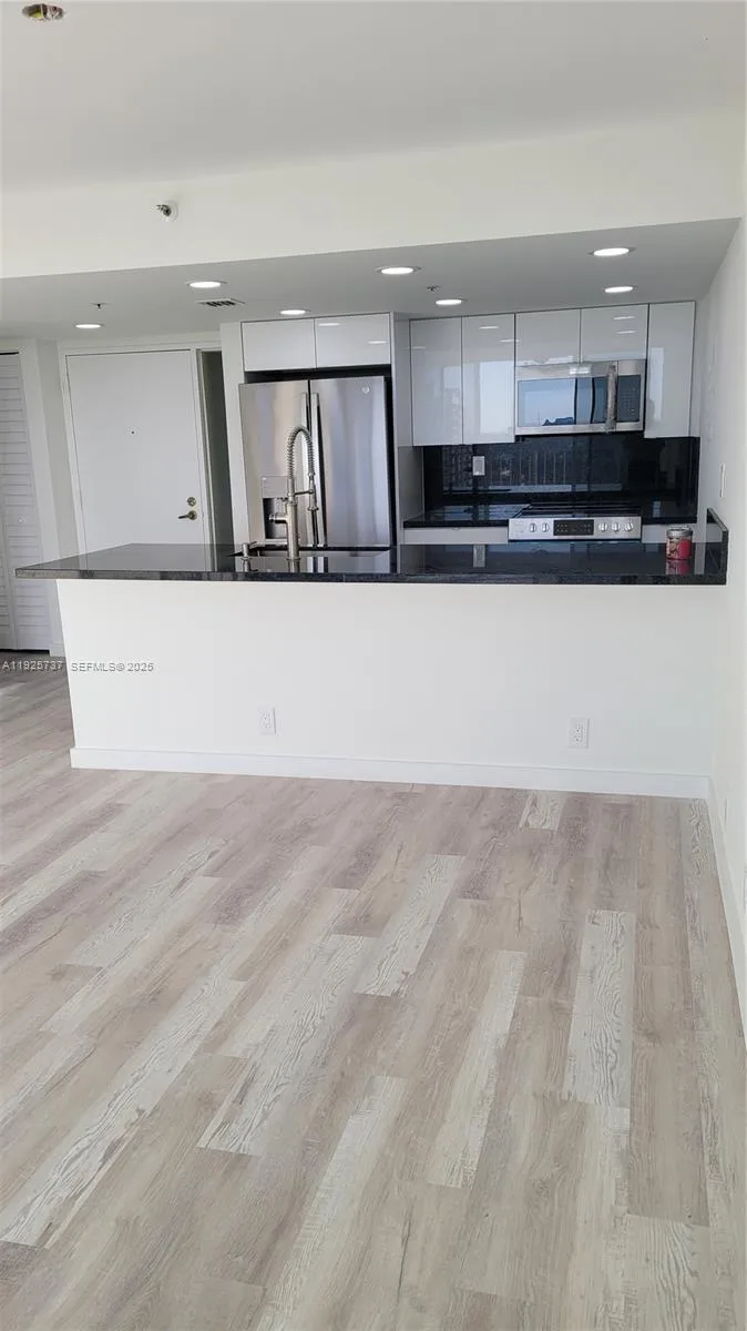 7601 E Treasure Dr # 2103, North Bay Village, FL 33141 photo 13