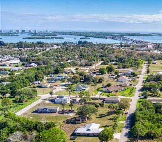 Xxxx Barcelona Avenue, Fort Pierce, FL 34946