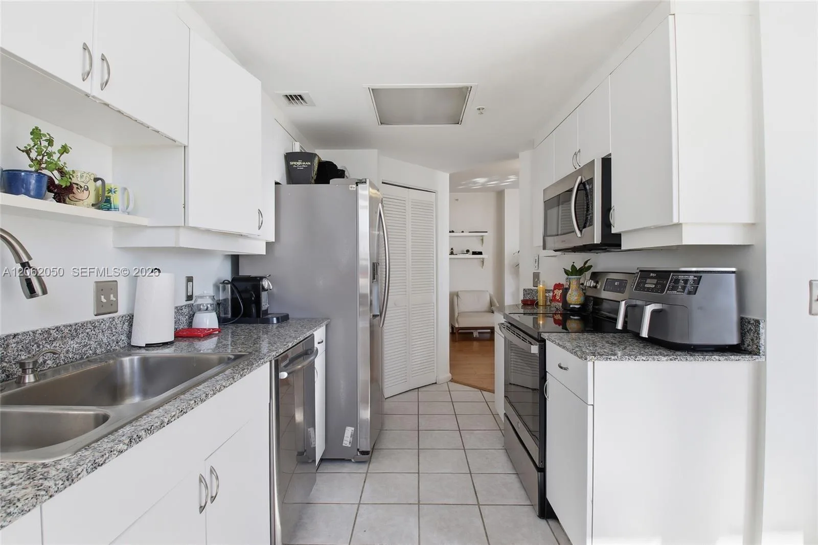 701 Brickell Key Blvd # 610, Miami, FL 33131 photo 9