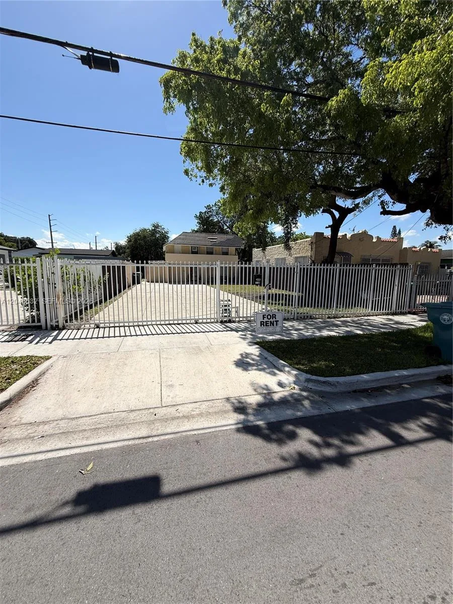 6716 NW 6th Ave # 2, Miami, FL 33150 photo 13