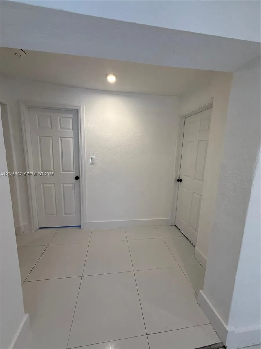6716 NW 6th Ave # 2, Miami, FL 33150 — zdjęcie 3