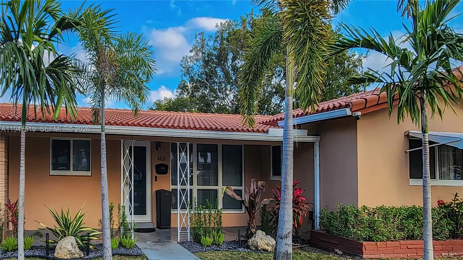 4420 NE 15th Ave, Oakland Park, FL 33334 photo 8