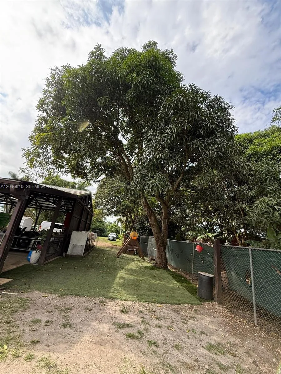 25945 SW 197th Ave, Homestead, FL 33031 photo 12