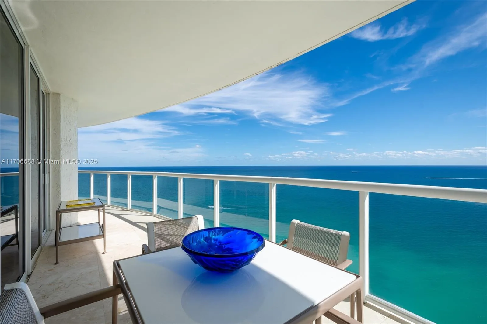 18671 Collins Ave # 3101, Sunny Isles Beach, FL 33160 photo 2