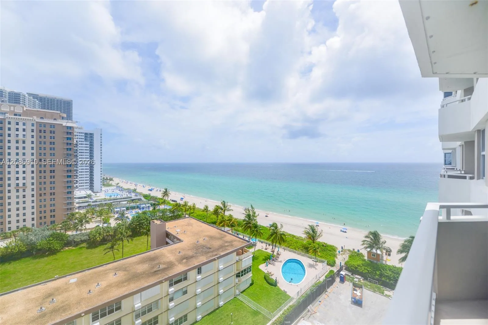 1950 S Ocean Dr # 11H, Hallandale Beach, FL 33009