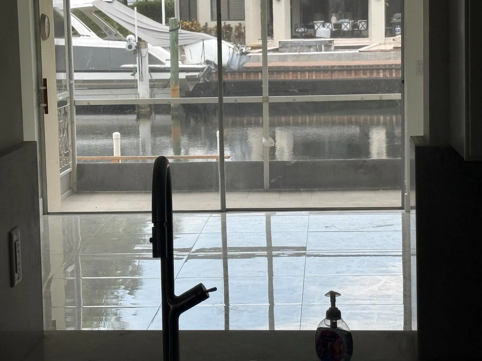 460 Paradise Isle Boulevard # 101, Hallandale Beach, FL 33009 photo 12