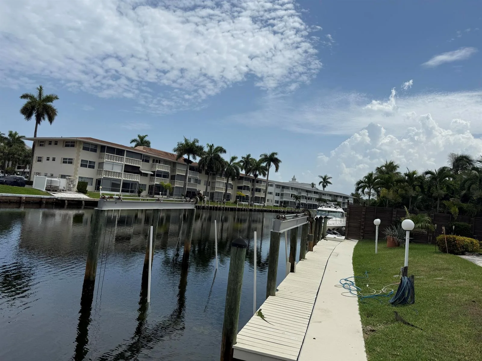 460 Paradise Isle Boulevard # 101, Hallandale Beach, FL 33009 photo 5
