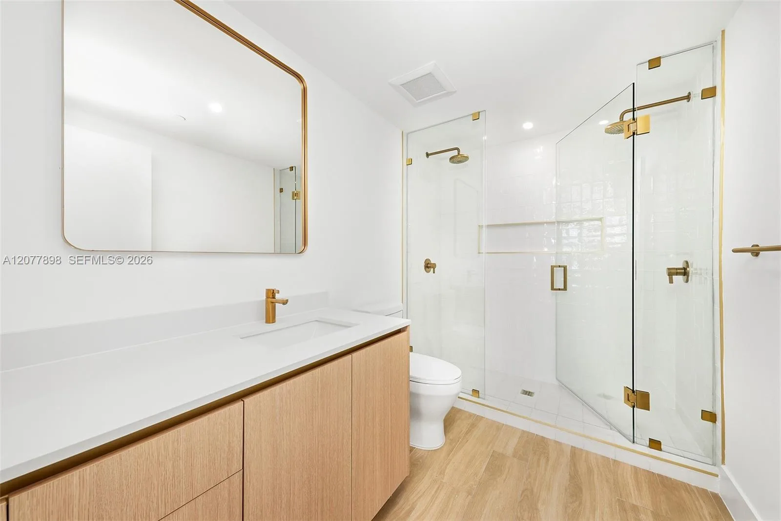 90 NE 32 # 1016, Miami, FL 33137 photo 11
